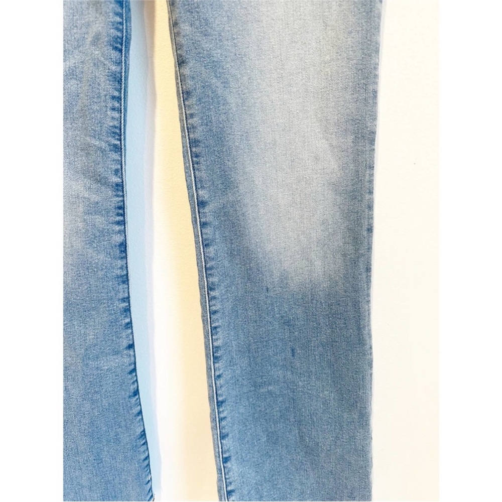 Madewell Mid-Rise Kick Out Jeans Size 27 Blue Light Wash - Picture 5 of 8